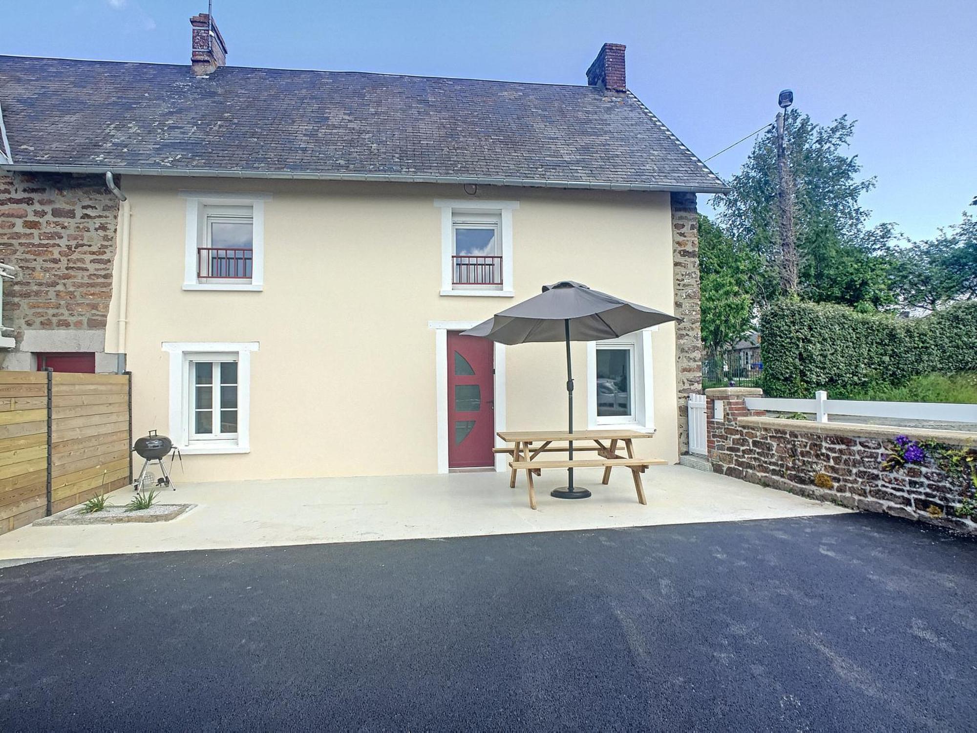 Petite Maison Proche Centre Ville Bréhal Eksteriør billede